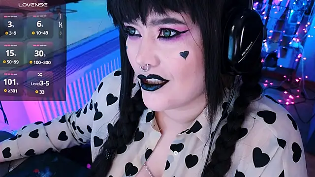 wickedxqueen online show from February 24, 4:49 am