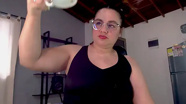 maela1 online show from February 24, 8:07 pm