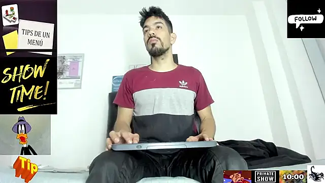 JohanyLatino online show from March 9, 11:36 am