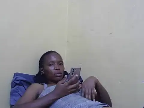 Smillie prety online show from March 14, 5:46 pm