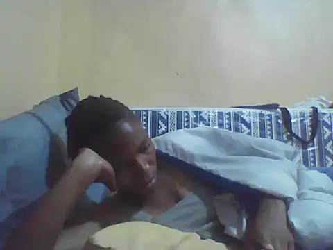 Snapshot of Smillie_prety chatting on May 10, 5:01 am Smillie prety online show from May 10, 5:01 am