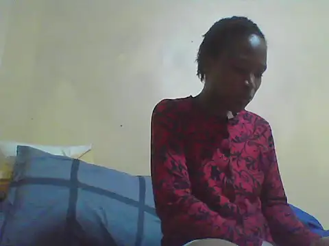 Snapshot of Smillie_prety chatting on May 18, 5:41 pm Smillie prety online show from May 18, 5:41 pm