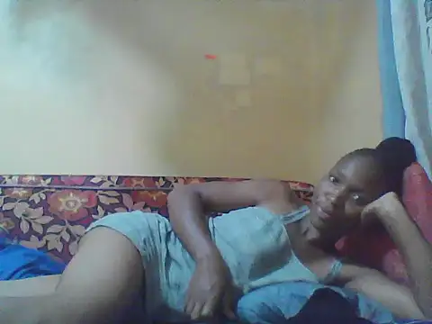 Snapshot of Smillie_prety chatting on June 9, 6:52 pm Smillie prety online show from June 9, 6:52 pm