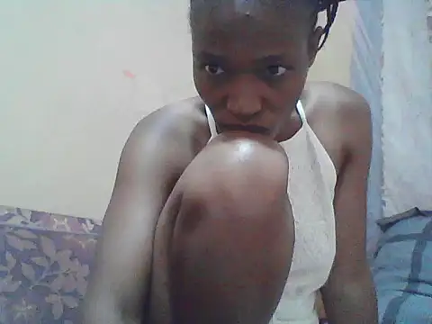 Snapshot of Smillie_prety chatting on June 16, 11:07 pm Smillie prety online show from June 16, 11:07 pm