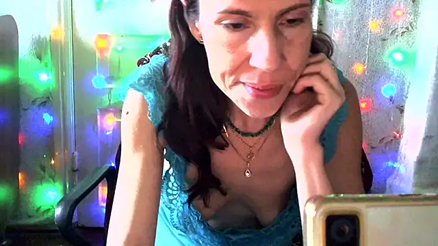 Snapshot of Ladywinter chatting on June 7, 2:10 pm Ladywinter online show from June 7, 2:10 pm