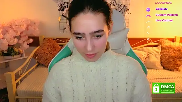  Eliizabeth  online show from February 23, 10:40 pm