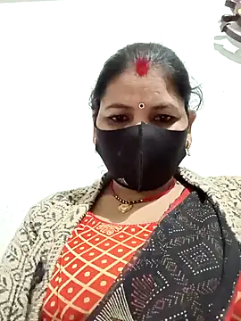 Snapshot of Riyaa-Devi chatting on February 5, 5:42 pm Riyaa-Devi online show from February 5, 5:42 pm