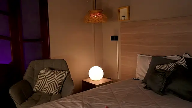 lua ferch   online show from November 19, 1:11 pm