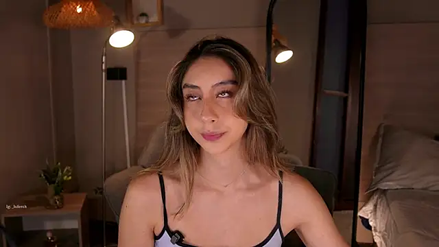 Snapshot of lua_ferch__ chatting on July 25, 1:30 pm lua ferch online show from July 25, 1:30 pm