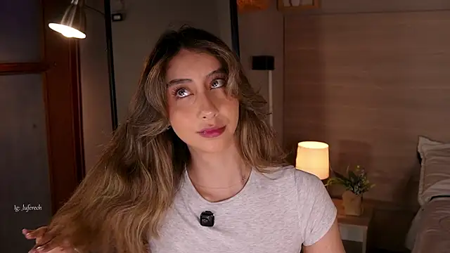 Snapshot of lua_ferch__ chatting on August 3, 1:16 pm lua ferch online show from August 3, 1:16 pm