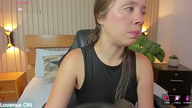 nataly rodri online show from November 26, 2:12 am