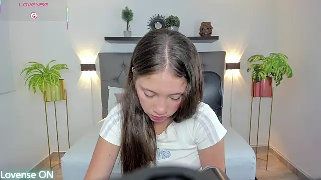 nataly rodri online show from November 27, 2:02 am