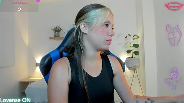 nataly rodri online show from April 29, 2:04 am
