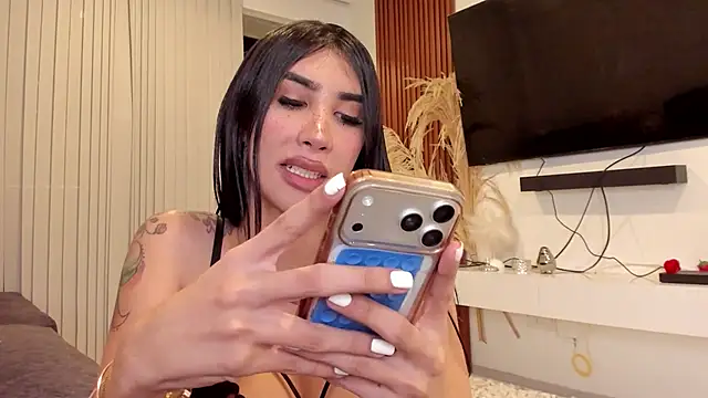 GarciaMilu online show from June 6, 3:22 am