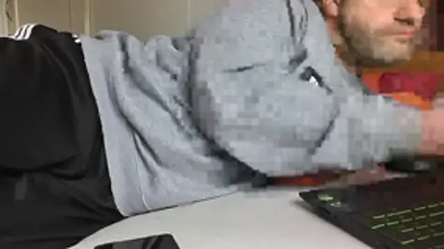 Snapshot of MarcTaya chatting on October 23, 9:41 am MarcTaya online show from October 23, 9:41 am