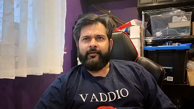 Sakhtlaundaz online show from December 20, 8:49 pm