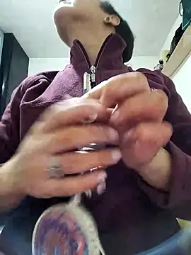 lolo890 online show from February 2, 11:03 pm