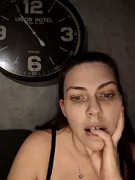 LEAsquirt91 online show from January 31, 9:59 pm