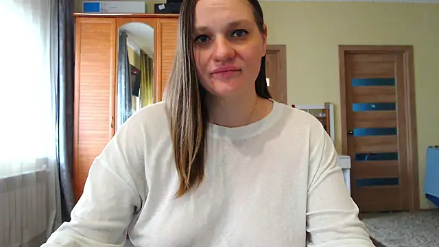 Snapshot of EndlessLustX chatting on May 13, 8:12 am EndlessLustX online show from May 13, 8:12 am