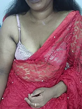 Snapshot of Malluivaniya chatting on December 2, 6:19 am Malluivaniya online show from December 2, 6:19 am