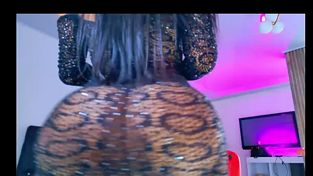 SQUIRT4UMEGAN online show from July 29, 4:16 pm
