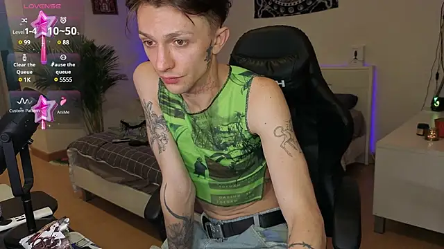 Snapshot of Tima_Lexikov_ chatting on December 29, 8:55 am Tima Lexikov online show from December 29, 8:55 am