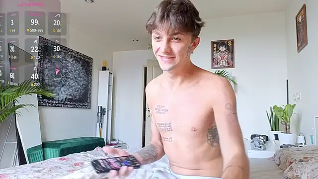 Snapshot of Tima_Lexikov_ chatting on October 6, 6:55 am Tima Lexikov online show from October 6, 6:55 am