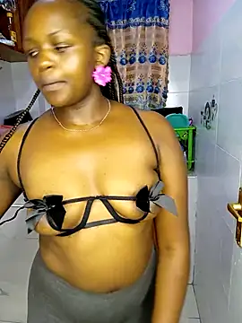 TerryAssqueen254 online show from February 26, 8:00 pm