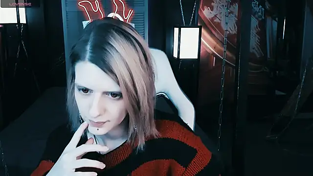 Noah ElmerX online show from December 18, 3:11 pm