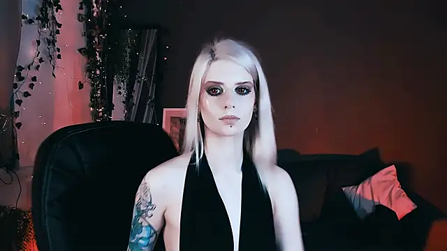 Noah ElmerX online show from September 18, 6:54 pm