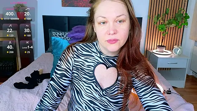 CutieGinger online show from December 5, 3:09 pm