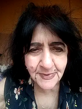 Snapshot of Lovely_Lori chatting on May 6, 4:41 am Lovely Lori online show from May 6, 4:41 am