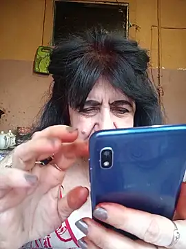 Snapshot of Lovely_Lori chatting on May 14, 4:30 am Lovely Lori online show from May 14, 4:30 am