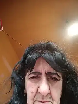 Snapshot of Lovely_Lori chatting on June 5, 4:08 am Lovely Lori online show from June 5, 4:08 am