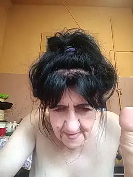 Snapshot of Lovely_Lori chatting on July 17, 2:40 am Lovely Lori online show from July 17, 2:40 am