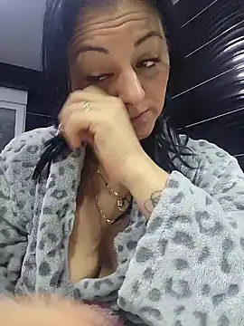 Snapshot of bruneta_sexy23 chatting on December 14, 4:34 am bruneta sexy23 online show from December 14, 4:34 am