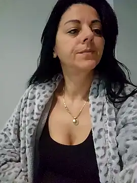 Snapshot of bruneta_sexy23 chatting on February 1, 3:52 am bruneta sexy23 online show from February 1, 3:52 am