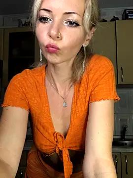 Snapshot of Kristina03 chatting on October 8, 9:12 pm Kristina03 online show from October 8, 9:12 pm
