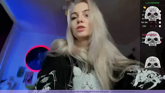 Snapshot of Fridart-house_Fortuna chatting on September 24, 12:08 pm Fridart-house Fortuna online show from September 24, 12:08 pm