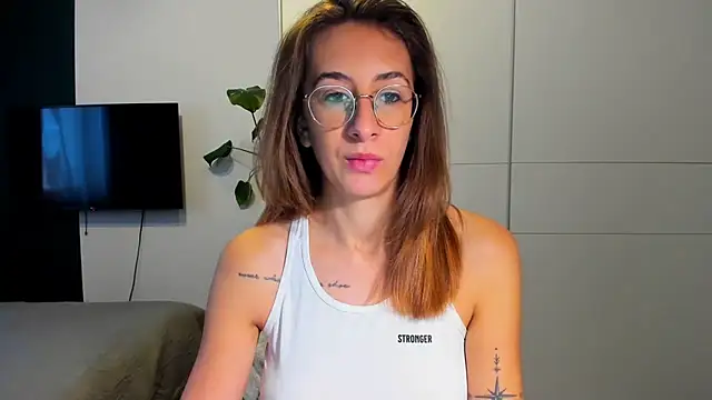 DesireMore90 online show from November 15, 9:39 am