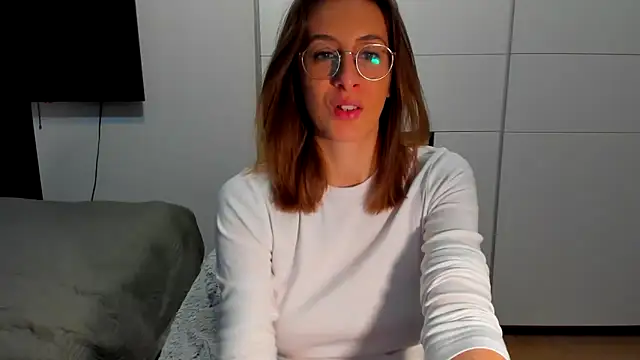 DesireMore90 online show from March 5, 4:03 pm