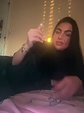 Snapshot of CabrioCabrio chatting on February 27, 3:56 pm CabrioCabrio online show from February 27, 3:56 pm