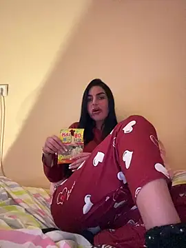 Snapshot of CabrioCabrio chatting on March 8, 9:18 pm CabrioCabrio online show from March 8, 9:18 pm