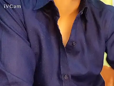 Snapshot of felix_dion chatting on January 12, 7:00 am felix dion online show from January 12, 7:00 am