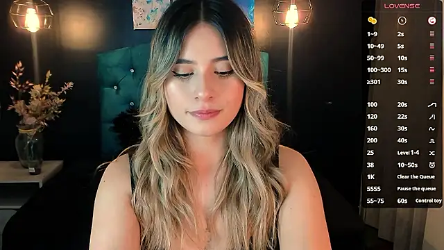 KiaraCarter online show from December 3, 7:55 pm