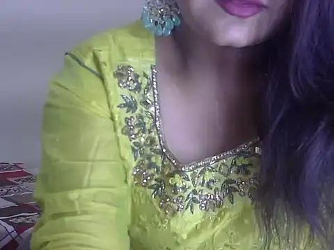 Lusty Wife1 online show from October 24, 7:43 pm