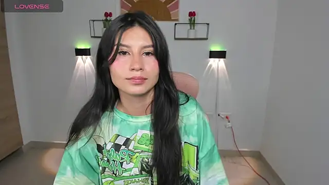 emily villamil online show from February 5, 9:30 pm