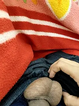 Horny boy321 online show from September 16, 7:37 pm