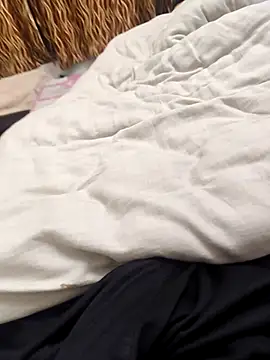 Horny boy321 online show from February 6, 6:55 pm