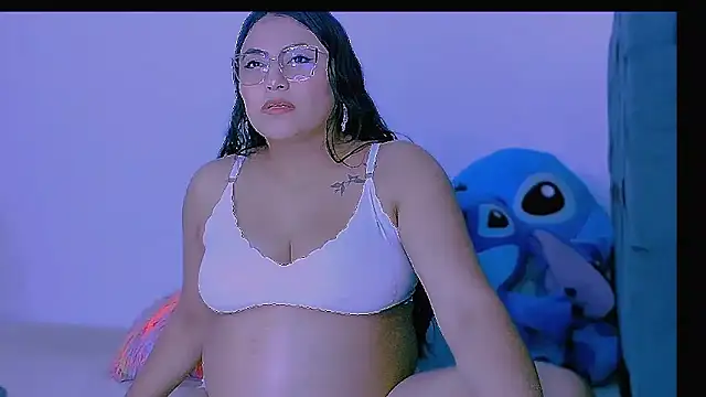 Snapshot of KathieBurning chatting on January 12, 7:41 pm KathieBurning online show from January 12, 7:41 pm